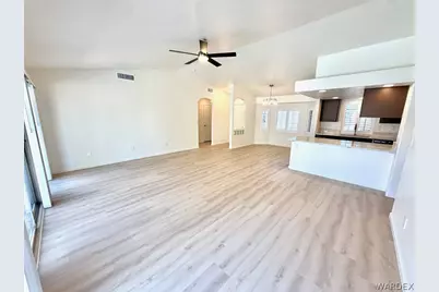 5218 S Amber Sands Drive, Fort Mohave, AZ 86426 - Photo 10