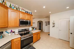 2120 W Billionaire Ln, Yucca, AZ 86438 - Photo 10