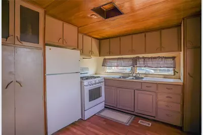 3521 E Devlin Avenue, Kingman, AZ 86409 - Photo 8