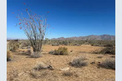 333 S S Whispering Winds Rd, Yucca, AZ 86438 - Photo 2