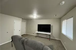 3396 E Cane Dr, Kingman, AZ 86409 - Photo 8