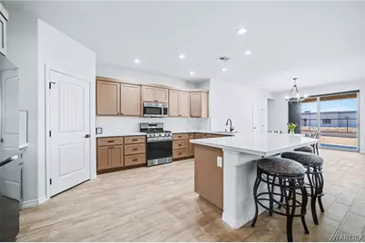 2640 Kingman Drive, Bullhead City, AZ 86429 - Photo 8