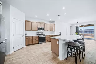 2640 Kingman Dr, Bullhead City, AZ 86429 - Photo 8