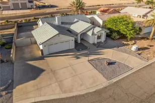 2027 E Sandtrap Ln, Fort Mohave, AZ 86426 - Photo 2