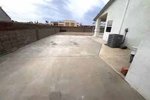 2027 E Sandtrap Ln, Fort Mohave, AZ 86426 - Photo 34