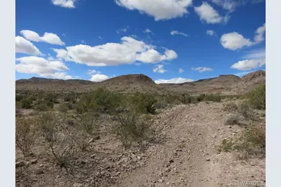 Unk N Zuni, Golden Valley, AZ 86413 - Photo 2