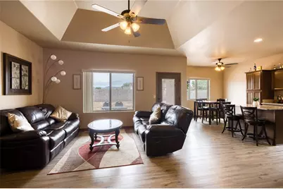 4827 N Famoso Drive, Kingman, AZ 86409 - Photo 2