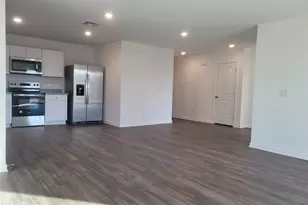 5665 S Cypress Ave, Fort Mohave, AZ 86426 - Photo 4