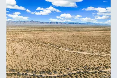 000 N Teddy Roosevelt Drive, Golden Valley, AZ 86413 - Photo 10
