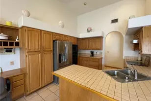 2516 Golf Dr, Kingman, AZ 86401 - Photo 6