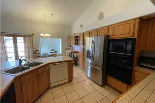 2516 Golf Dr, Kingman, AZ 86401 - Photo 10