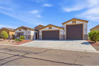 2186 E Calle Salamanca, Fort Mohave, AZ 86426 - Photo 4