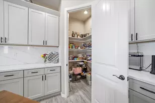 2186 E Calle Salamanca, Fort Mohave, AZ 86426 - Photo 24