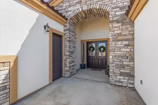 2186 E Calle Salamanca, Fort Mohave, AZ 86426 - Photo 6