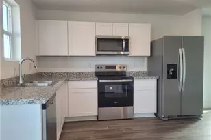 2121 Pesuna Dr, Bullhead City, AZ 86442 - Photo 2