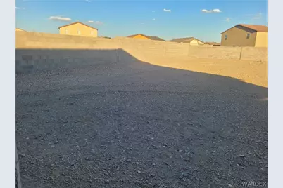 2198 E Arapaho Road, Fort Mohave, AZ 86426 - Photo 12