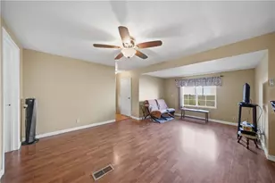 2334 E Riverview Cir, Bullhead City, AZ 86442 - Photo 8