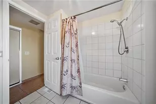 2334 E Riverview Cir, Bullhead City, AZ 86442 - Photo 24