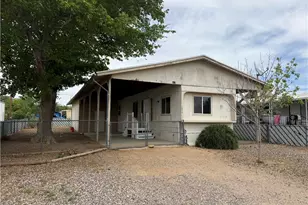 2915 E Thompson Ave, Kingman, AZ 86409 - Photo 1