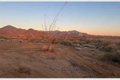 280 S Arapaho, Yucca, AZ 86438 - Photo 12