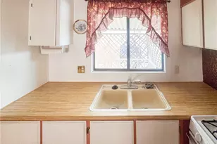 595 Terrace Dr, Bullhead City, AZ 86442 - Photo 6