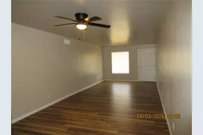 1755 Gordon #3, Kingman, AZ 86409 - Photo 2