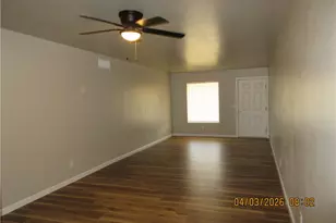 1755 Gordon, Kingman, AZ 86409 - Photo 2