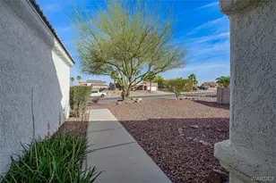2096 E Corwin Rd, Bullhead City, AZ 86442 - Photo 24