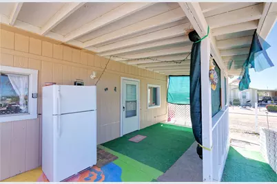 616 W Granada Drive, Quartzsite, AZ 85346 - Photo 4