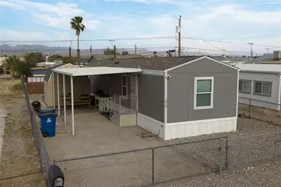 1830 Hualapai Drive, Bullhead City, AZ 86442 - Photo 1