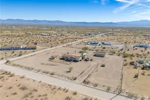 2756 S Papago Rd, Golden Valley, AZ 86413 - Photo 2