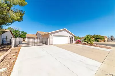 3953 Raymond Avenue, Kingman, AZ 86409 - Photo 4