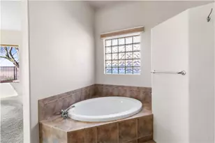 2900 Esmerelda Dr, Bullhead City, AZ 86429 - Photo 26
