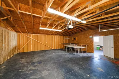 3176 W Malibu Road, Golden Valley, AZ 86413 - Photo 30