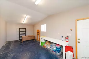 3176 W Malibu Rd, Golden Valley, AZ 86413 - Photo 32