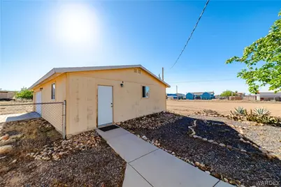 3176 W Malibu Road, Golden Valley, AZ 86413 - Photo 28