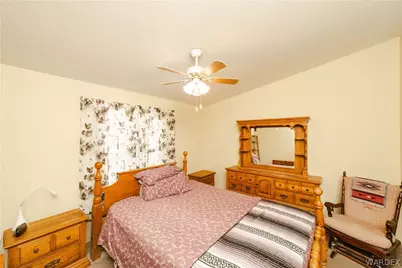 3176 W Malibu Road, Golden Valley, AZ 86413 - Photo 14