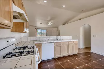 6013 S Kodiak, Fort Mohave, AZ 86426 - Photo 10