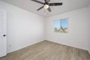 881 Palo Verde Dr, Bullhead City, AZ 86442 - Photo 32