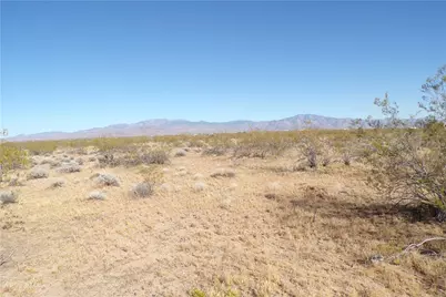 215-12-106A W Zora Drive, Golden Valley, AZ 86413 - Photo 24