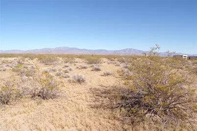 215-12-106A W Zora Drive, Golden Valley, AZ 86413 - Photo 14