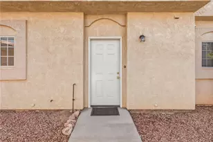 2394 N Mohave Ridge Ave, Bullhead City, AZ 86429 - Photo 6