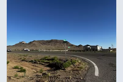 305-06-122 N Hwy 68, Golden Valley, AZ 86413 - Photo 2