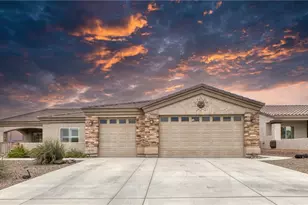 2729 Sanctuary Dr, Bullhead City, AZ 86442 - Photo 1