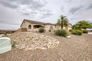 2729 Sanctuary Dr, Bullhead City, AZ 86442 - Photo 6