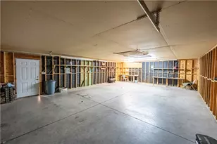 4568 W Scott Dr, Golden Valley, AZ 86413 - Photo 34