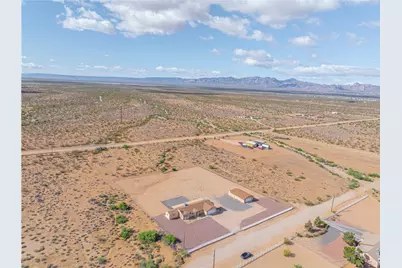 4568 W Scott Drive, Golden Valley, AZ 86413 - Photo 28