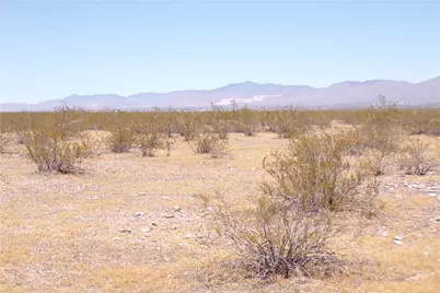 4597 S Flint Road, Golden Valley, AZ 86413 - Photo 22