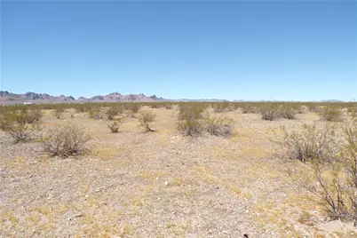 4597 S Flint Road, Golden Valley, AZ 86413 - Photo 16
