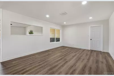 2332 Hummingbird Lane, Bullhead City, AZ 86442 - Photo 18